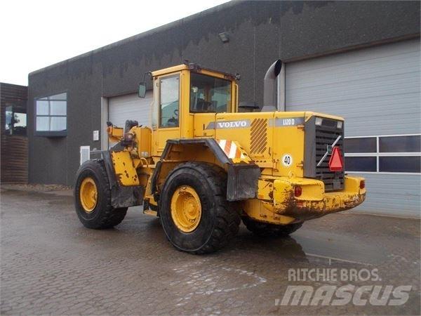 Volvo L120D Фронтальные погрузчики