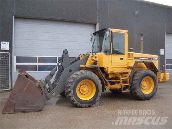 Volvo L90C Фронтальные погрузчики
