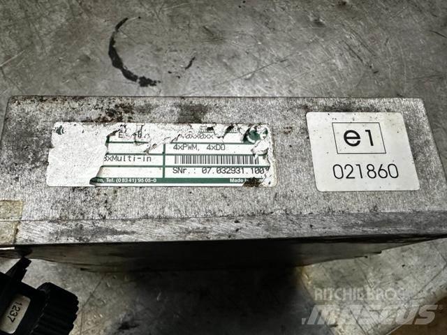  xMulti-in A934 C Кабины и интерьер