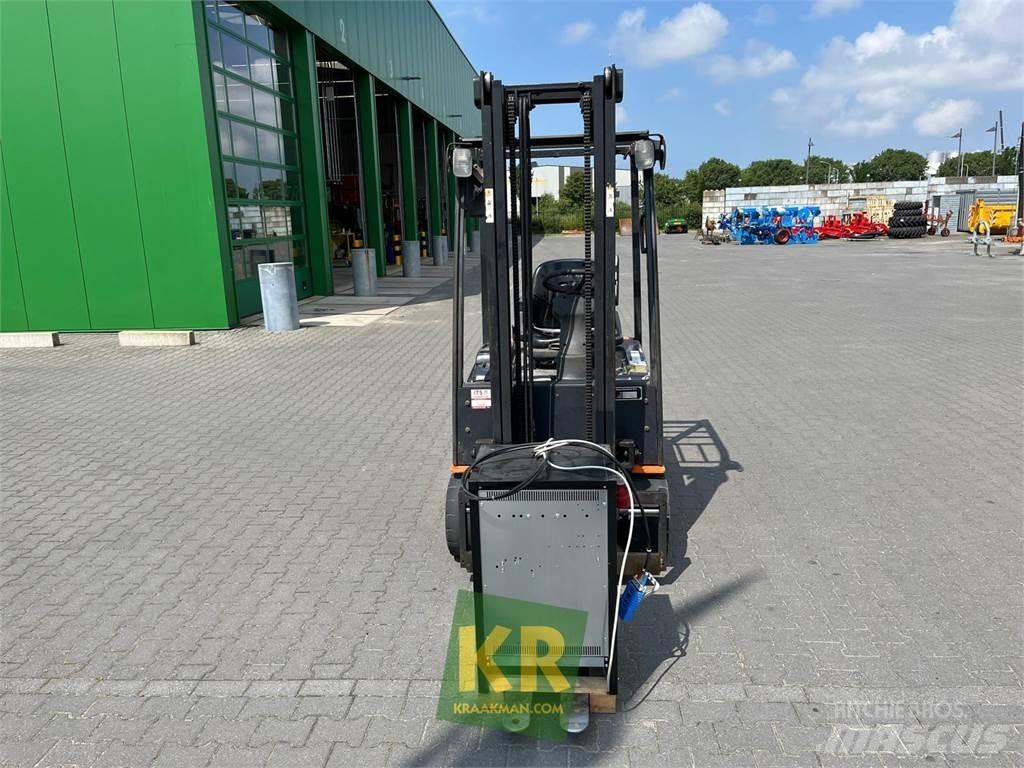 Doosan B18T Сельскохозяйственные телескопические погрузчики