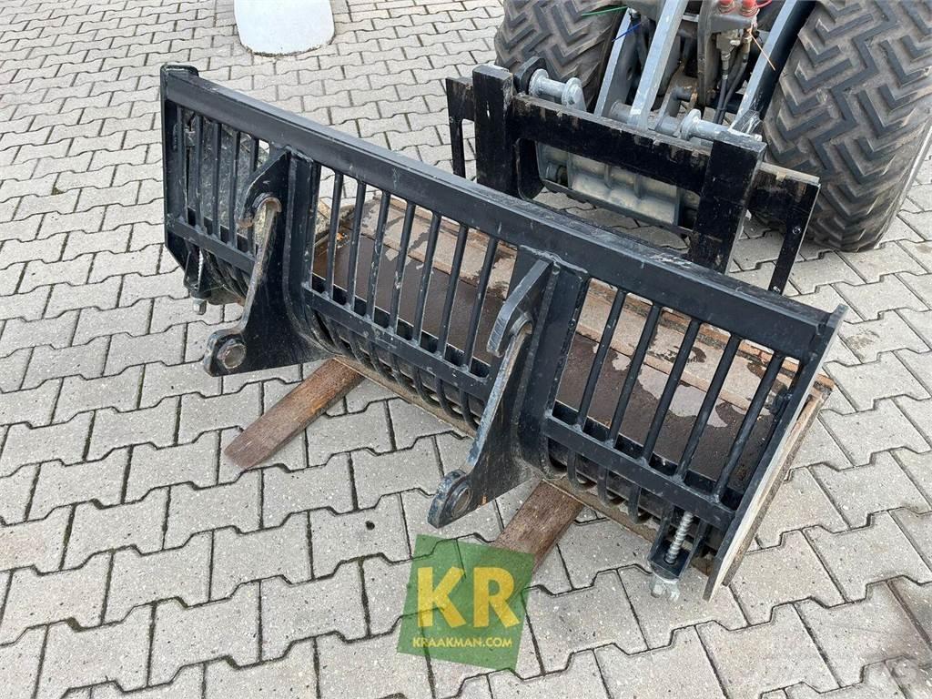 GiANT D332 Трактора с фронтальным погрузчиком