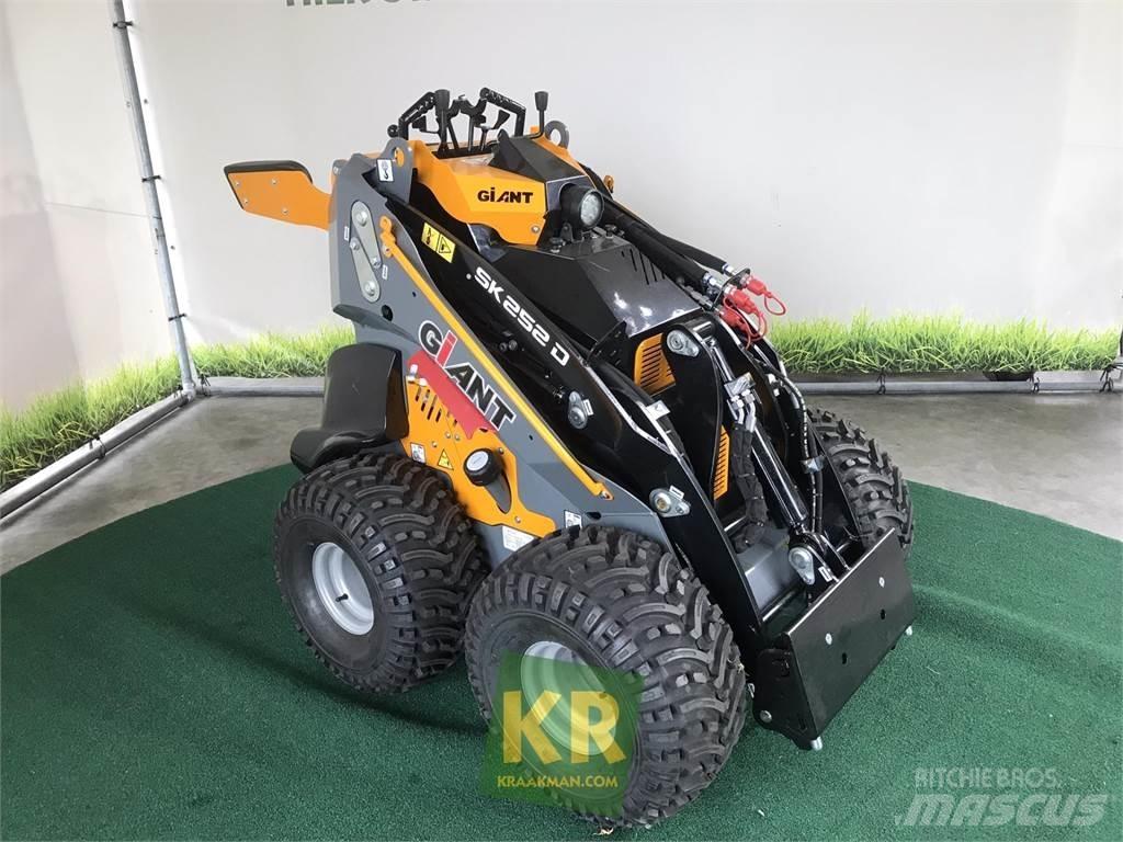 GiANT SK252D Трактора с фронтальным погрузчиком