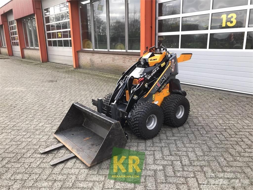 GiANT SK252D Трактора с фронтальным погрузчиком