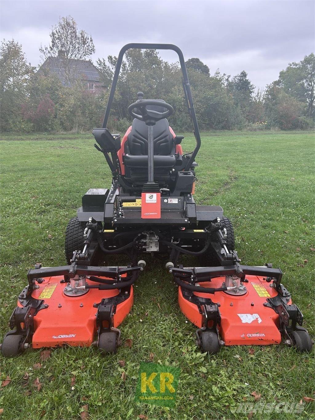Jacobsen AR331 Грубые косилки