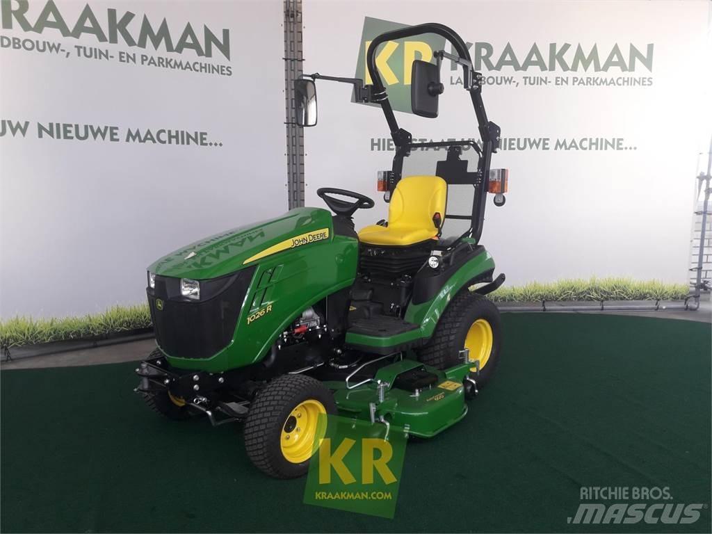 John Deere 1026R Коммунальные тракторы