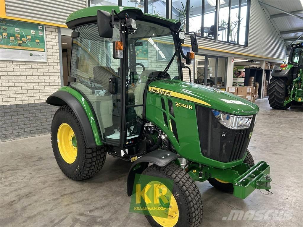 John Deere 3046R Коммунальные тракторы