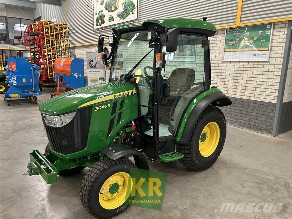 John Deere 3046R Коммунальные тракторы