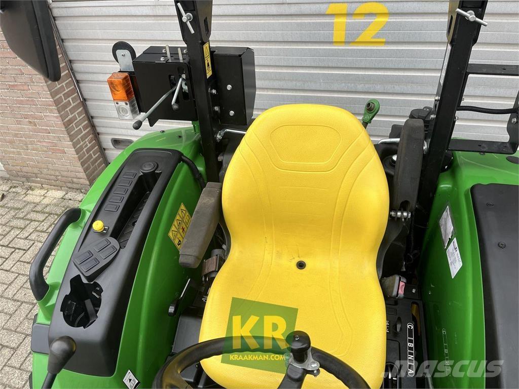 John Deere 4049M Коммунальные тракторы
