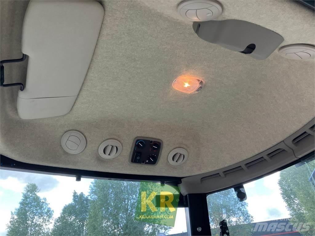John Deere 4066R Коммунальные тракторы