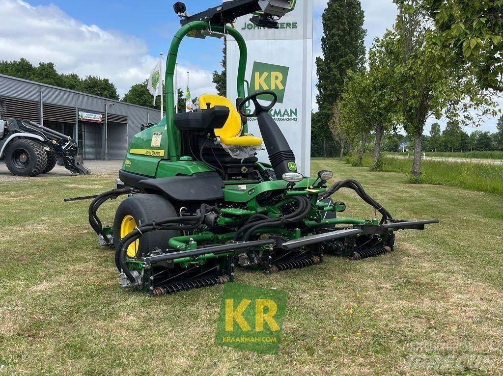 John Deere 6700A Газонокосилки
