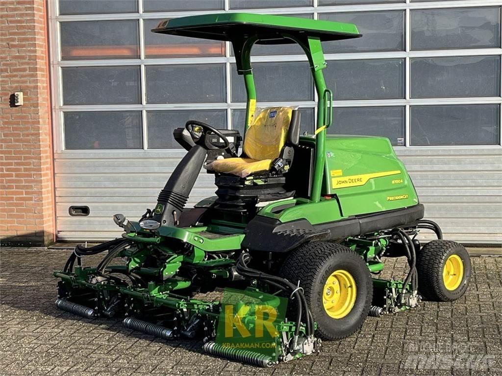 John Deere 8700A Газонокосилки