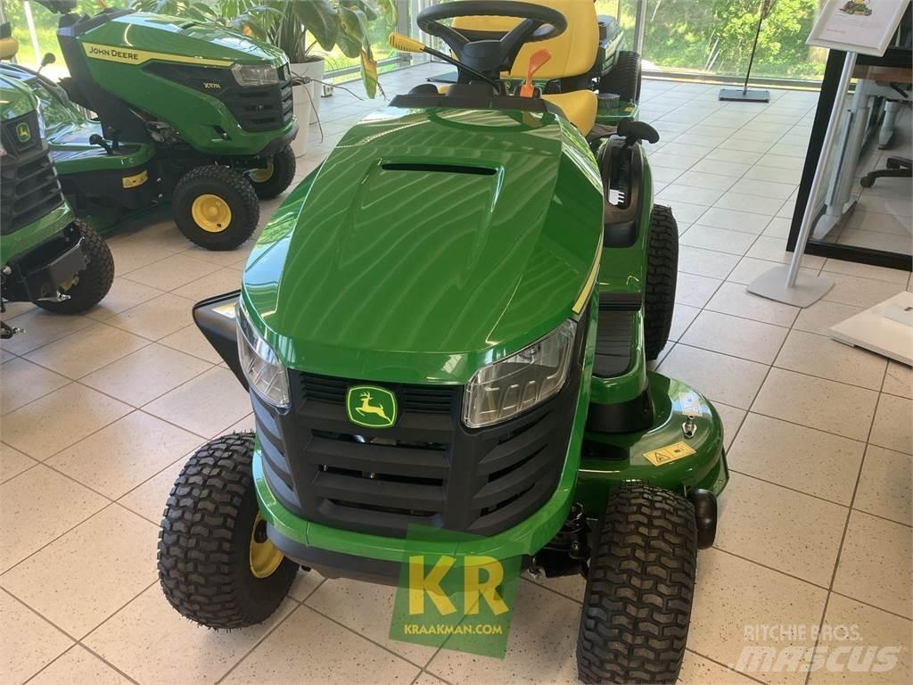 John Deere X127 Самоходные газонокосилки
