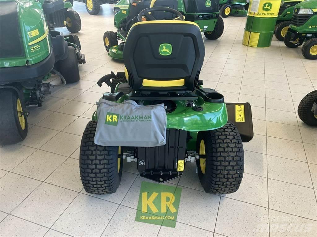 John Deere X127 Самоходные газонокосилки