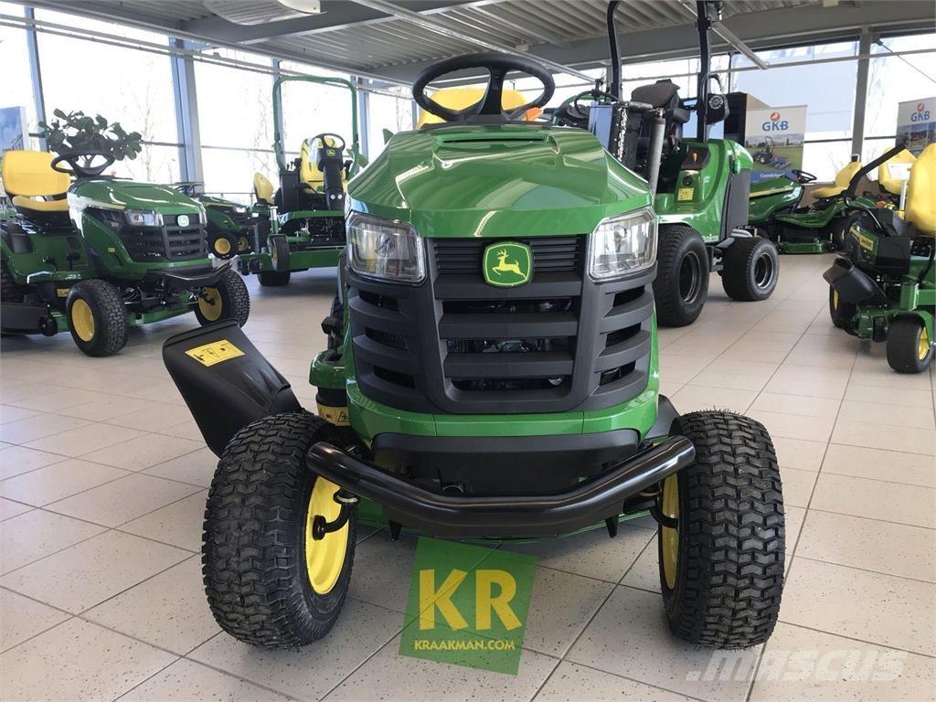 John Deere X167 Самоходные газонокосилки