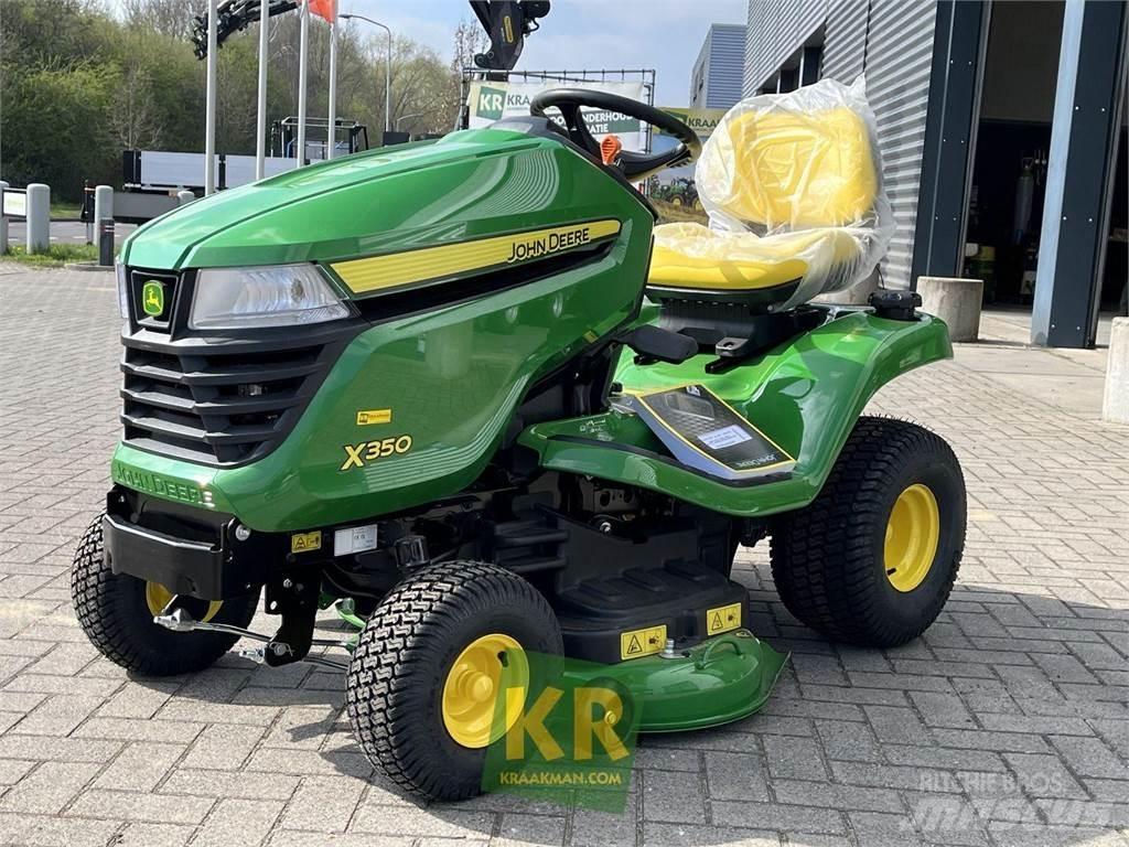 John Deere X350 Самоходные газонокосилки