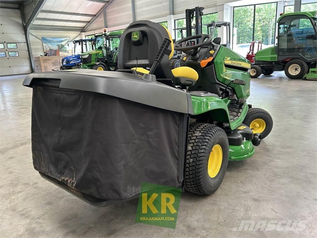 John Deere X350R Самоходные газонокосилки