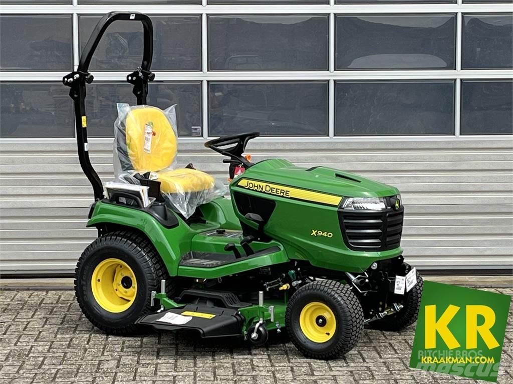 John Deere X940 Самоходные газонокосилки