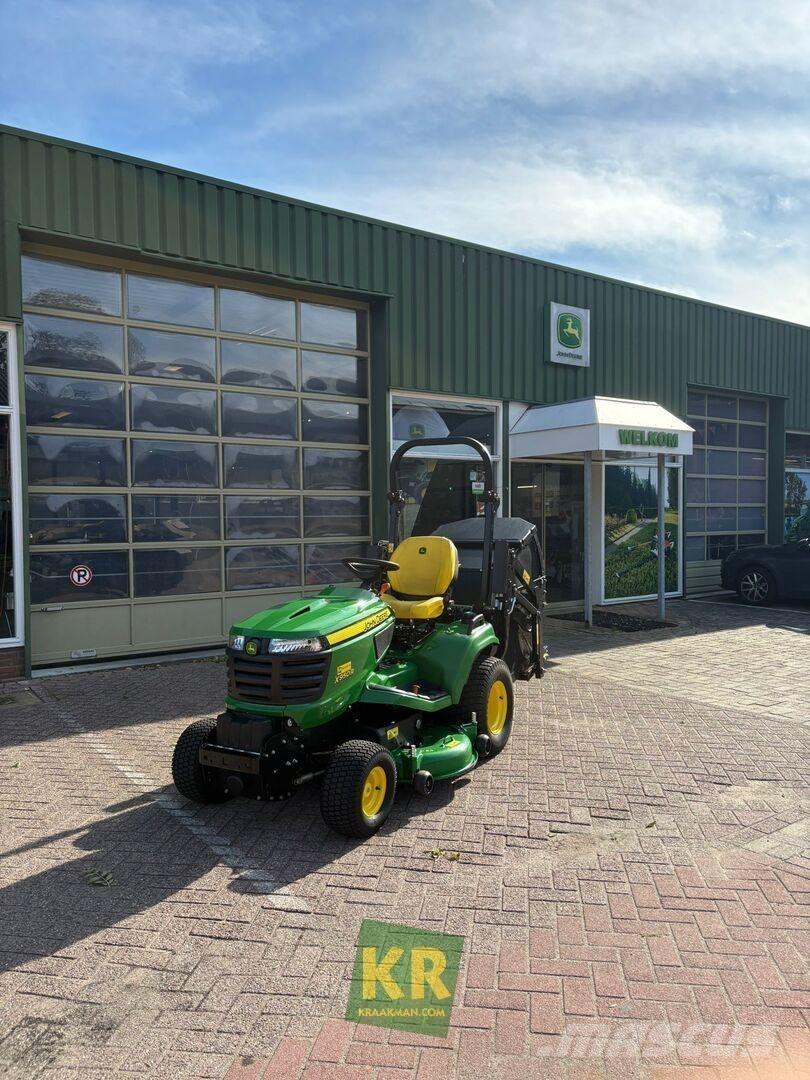 John Deere X950R Самоходные газонокосилки