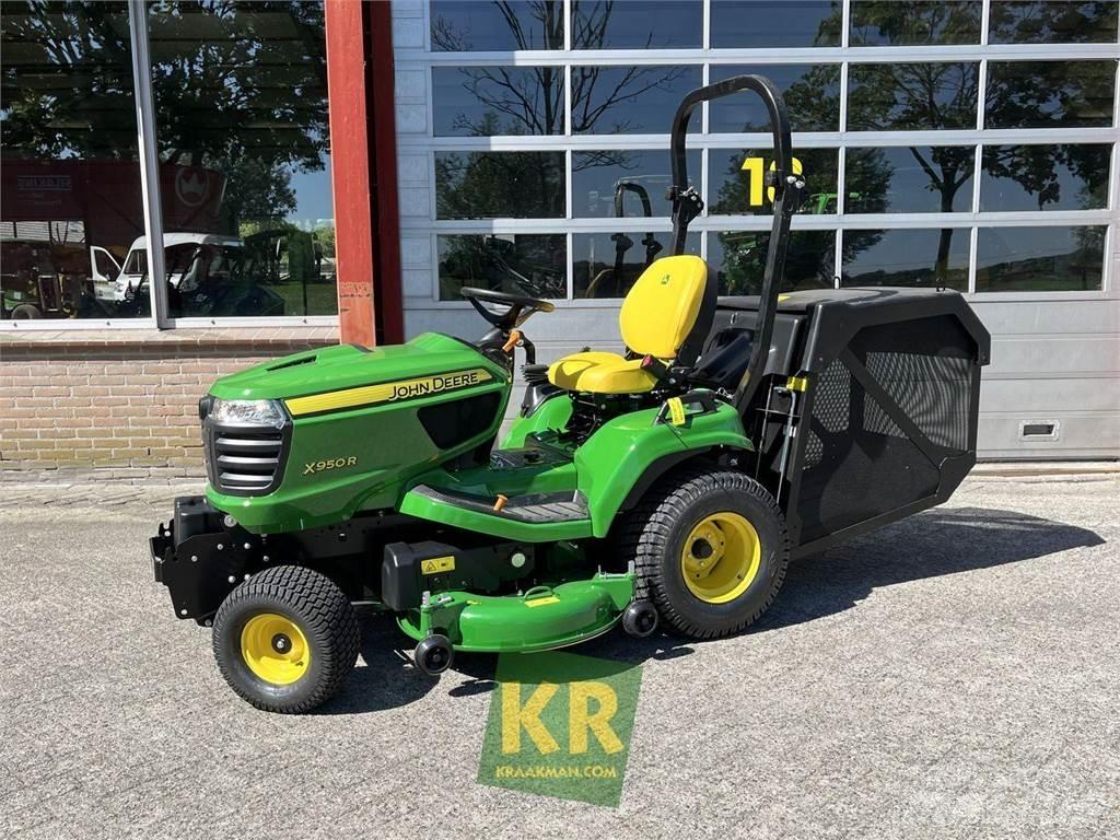 John Deere X950R Самоходные газонокосилки