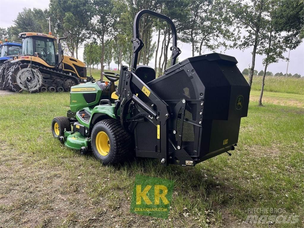 John Deere X950R Самоходные газонокосилки