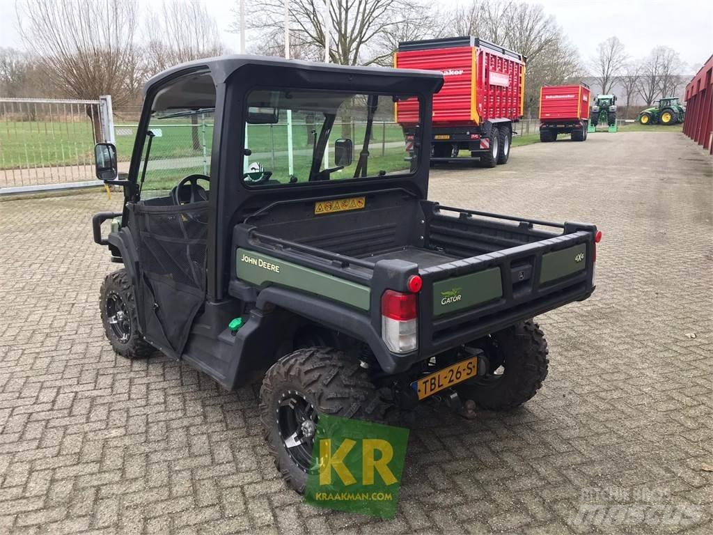 John Deere XUV865M Квадроциклы