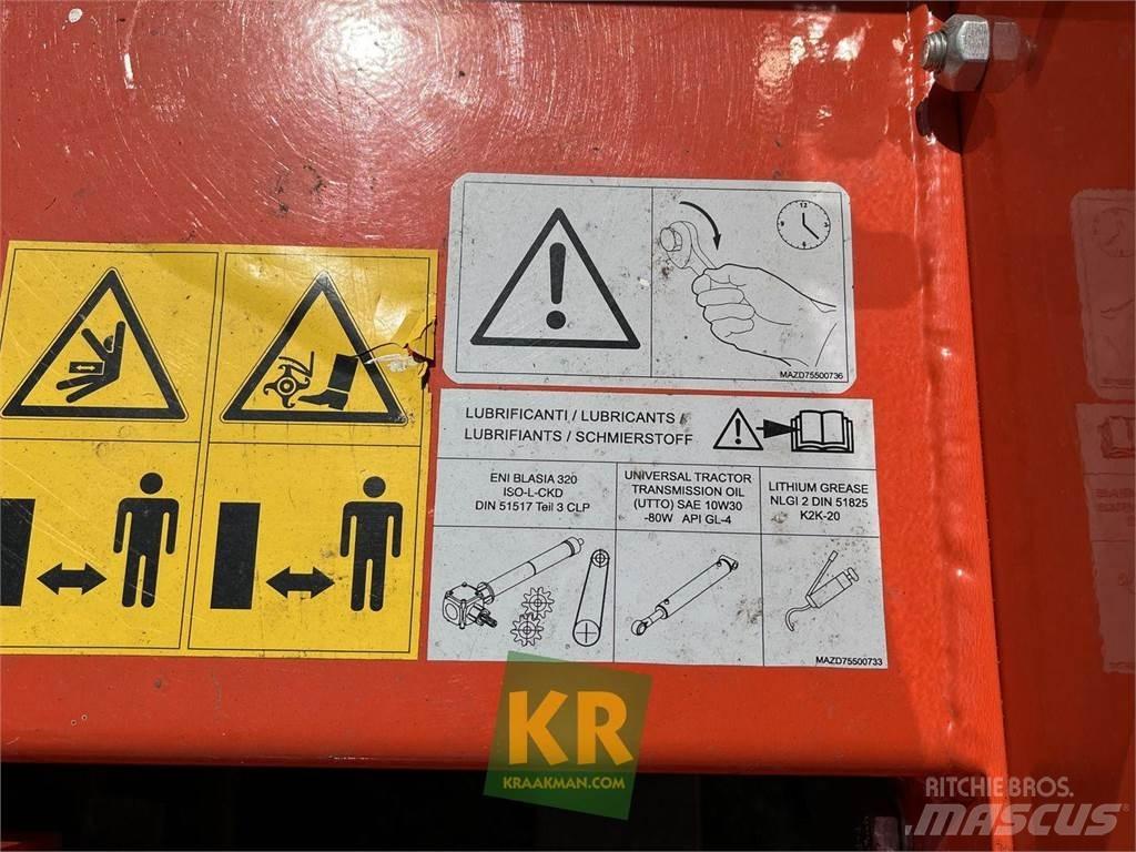 Kubota RTZ4512 Ботвоудалители