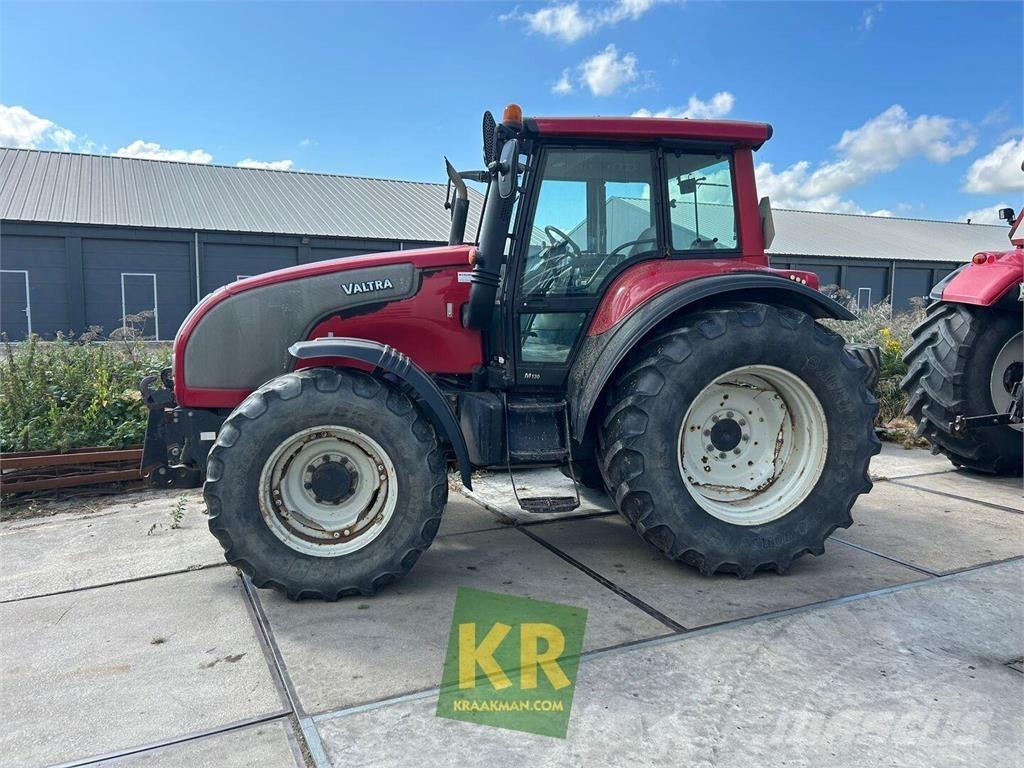 Valtra Overig Трактора
