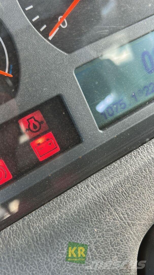 Valtra Overig Трактора