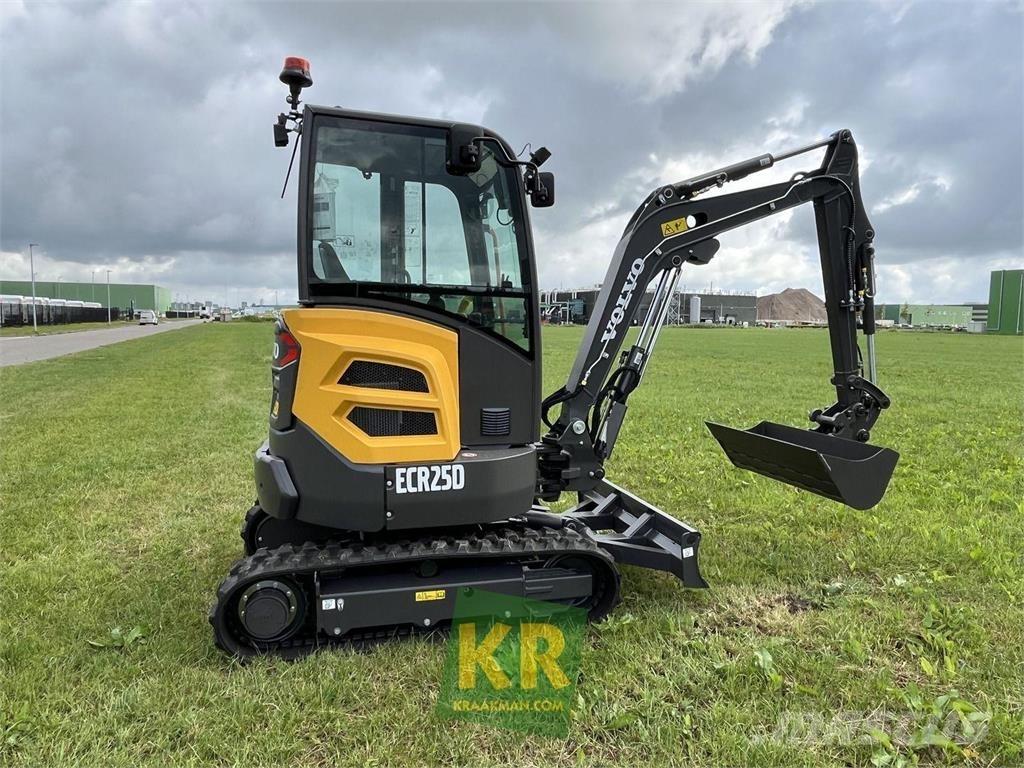 Volvo ECR 25 DFL Сельхозтехника - Другие