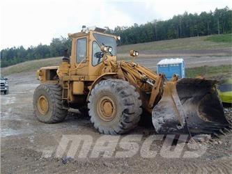 CAT 980B Фронтальные погрузчики
