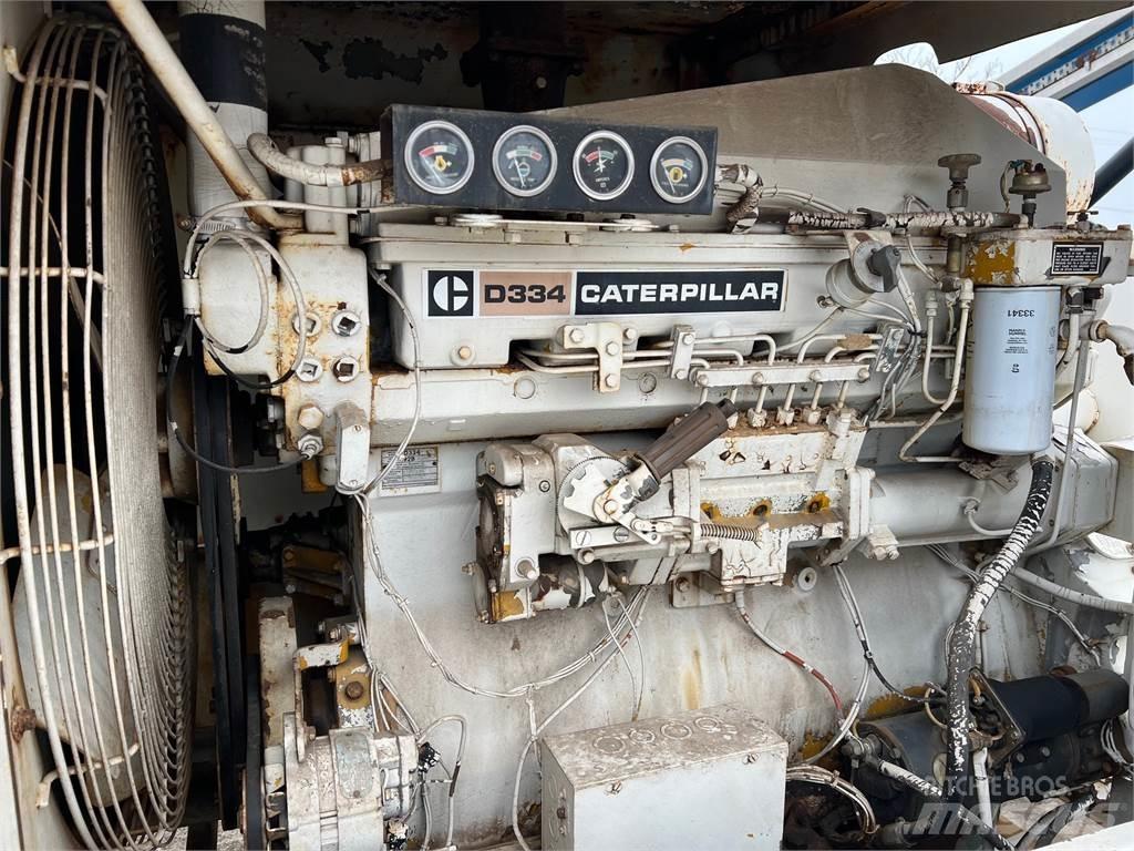 CAT 205kW Дизельные генераторы