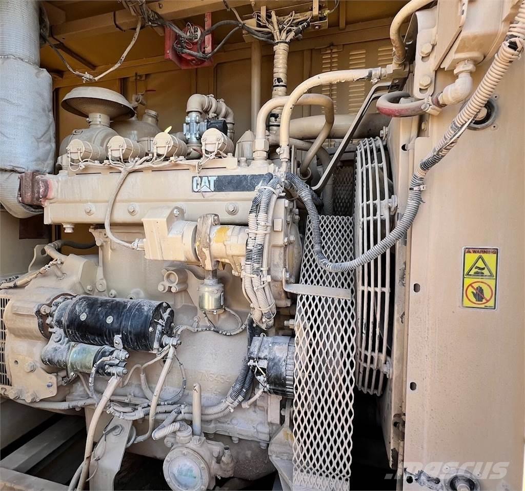 CAT G3304NA Двигатели