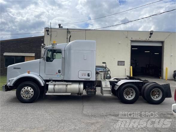 Kenworth T800 Седельные тягачи