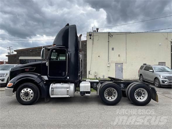 Peterbilt 386 Седельные тягачи