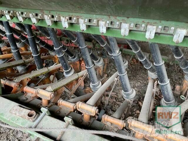 Amazone D25 07 Special Комбинированные сеялки