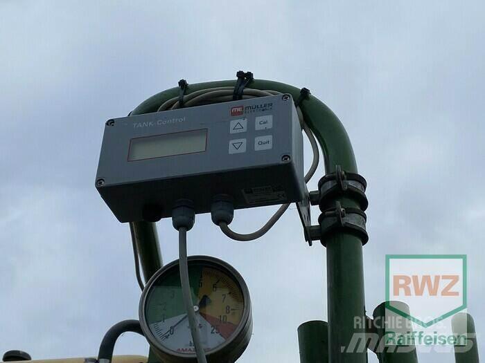 Amazone UG 3000 Power Прицепные опрыскиватели
