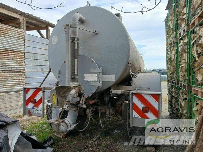 Briri VTTW 15000 Разбрасыватели органических удобрений