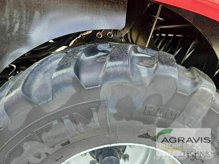 Case IH LB 424 R RL6 Тюковые пресс-подборщики