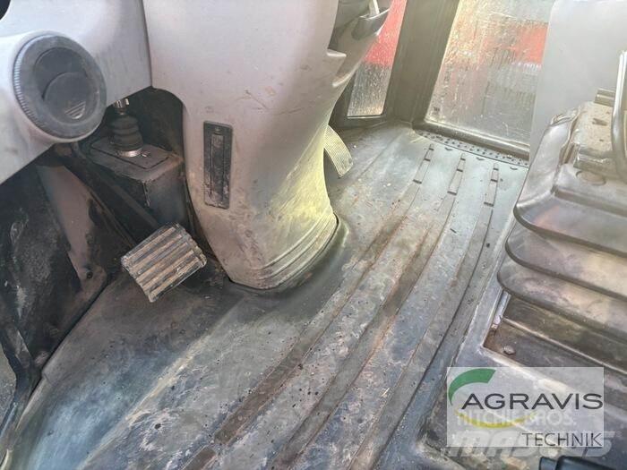 CAT 908 Фронтальные погрузчики