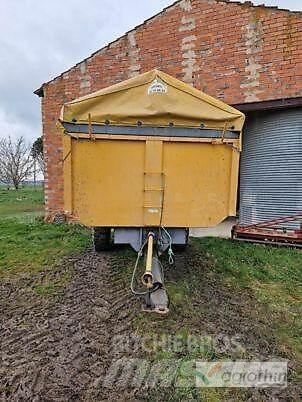 Catroux C10 Тракторные самосвальные прицепы