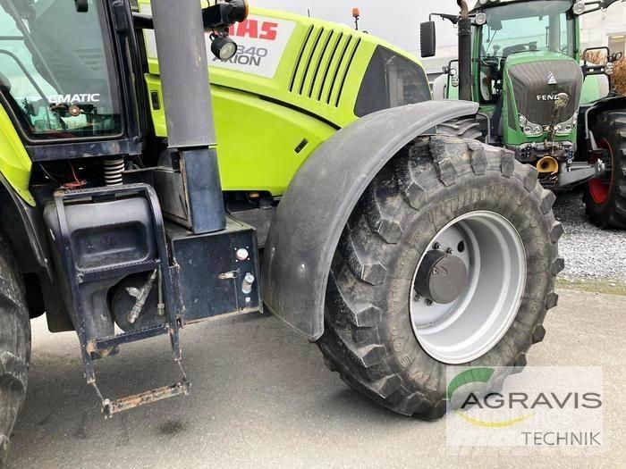 CLAAS AXION 840 CMATIC Трактора