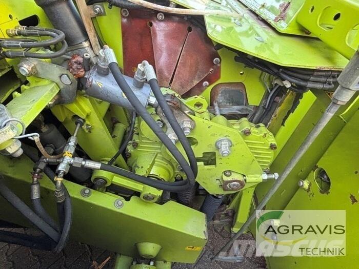 CLAAS JAGUAR 950 Самоходные кормоуборочные комбайны