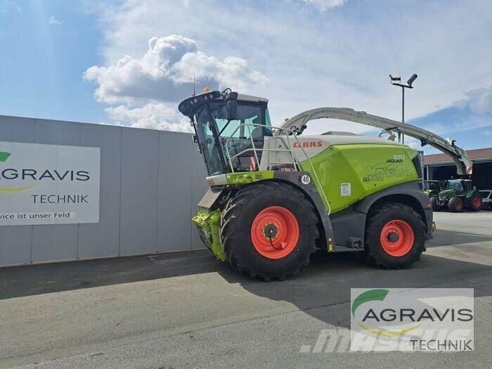 CLAAS JAGUAR 970 Самоходные кормоуборочные комбайны