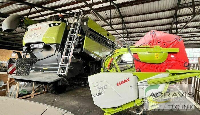CLAAS LEXION 6700 Зерноуборочные комбайны
