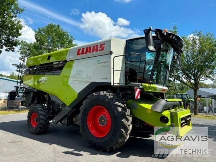CLAAS LEXION 6700 Зерноуборочные комбайны