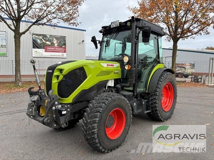 CLAAS NEXOS 240 L Трактора