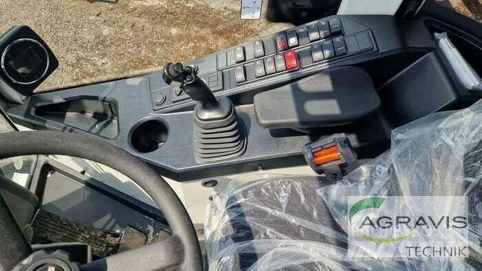 CLAAS TORION 530 Фронтальные погрузчики