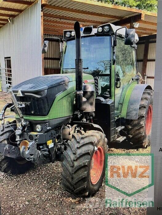 Fendt 211 P Трактора