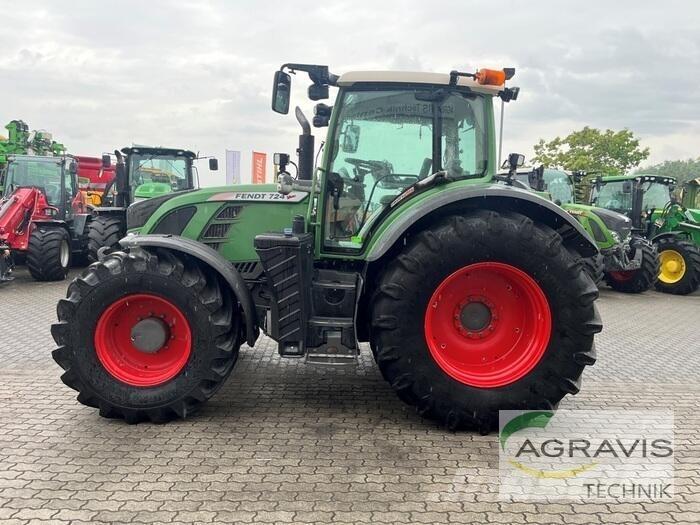 Fendt 724 VARIO SCR Трактора