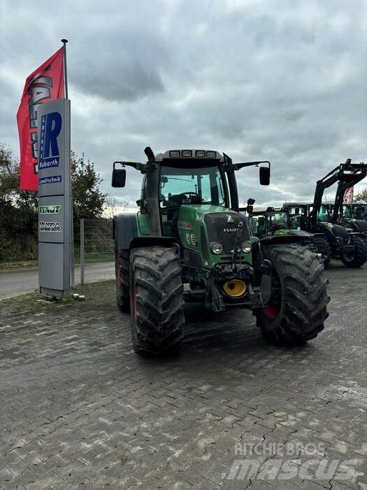 Fendt 820 VARIO Трактора